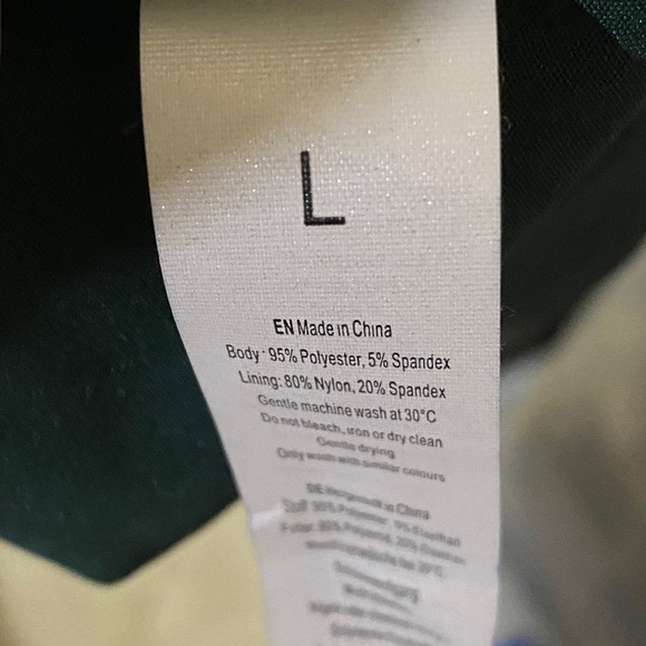 NEW Workout Exercise Dress attached Shorts, built in Bodysuit Women’s Large…NWT - Picture 8 of 16